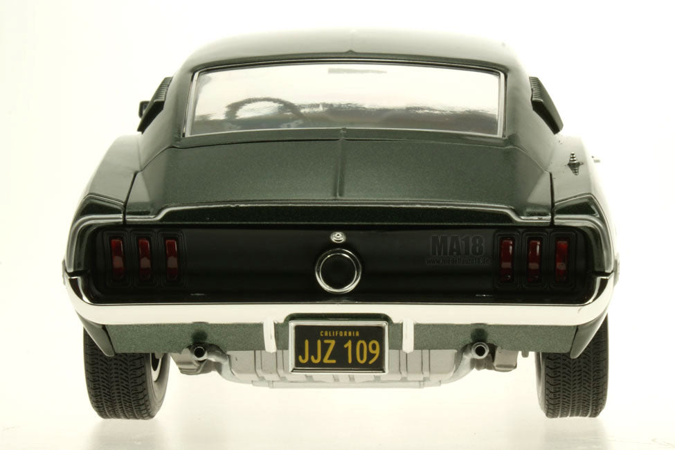 Ford Mustang GT Fastback 1968 1:18