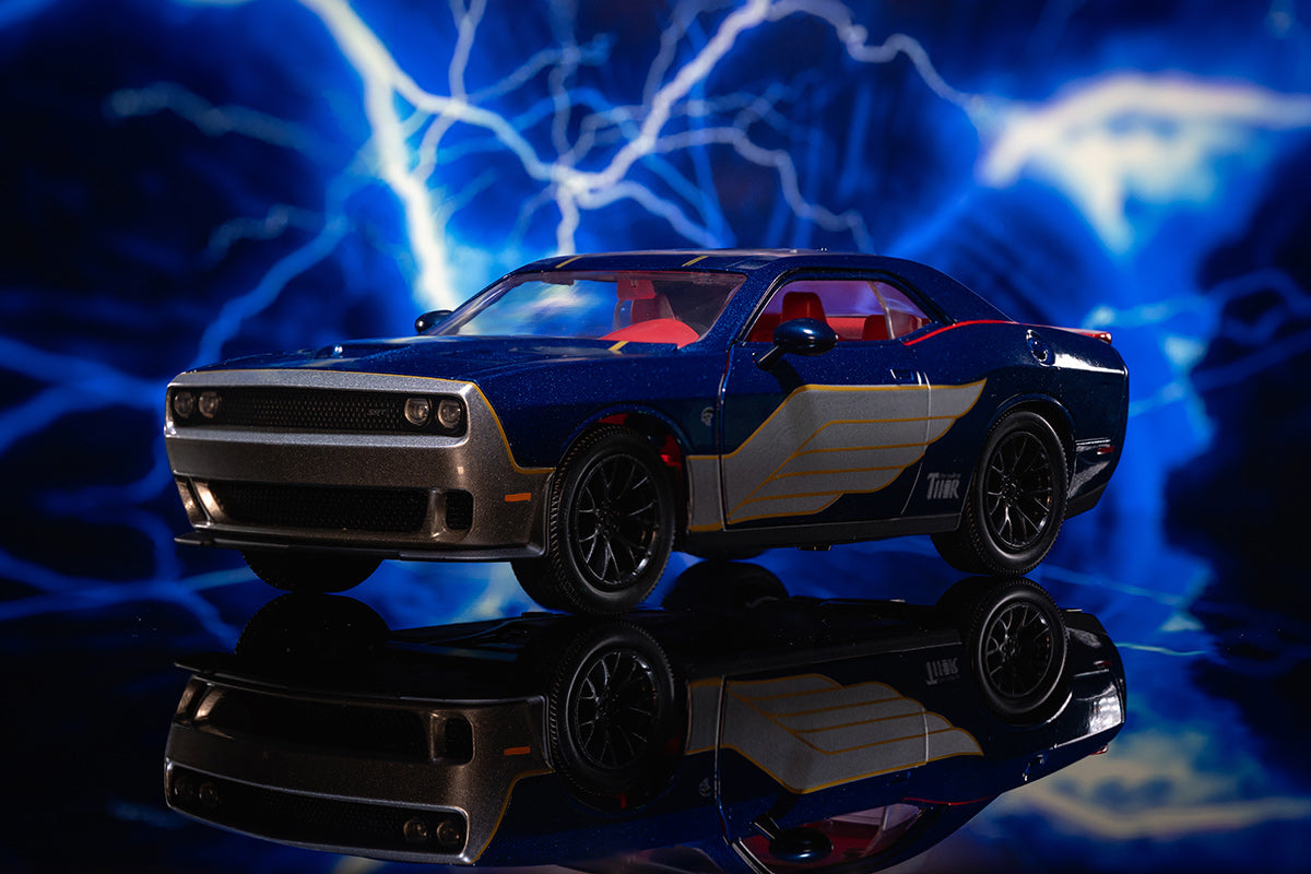 Dodge Challenger SRT8 Hellcat Marvel Thor 2015 1:24