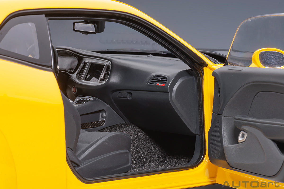 Dodge Challenger SRT Hellcat 1:18