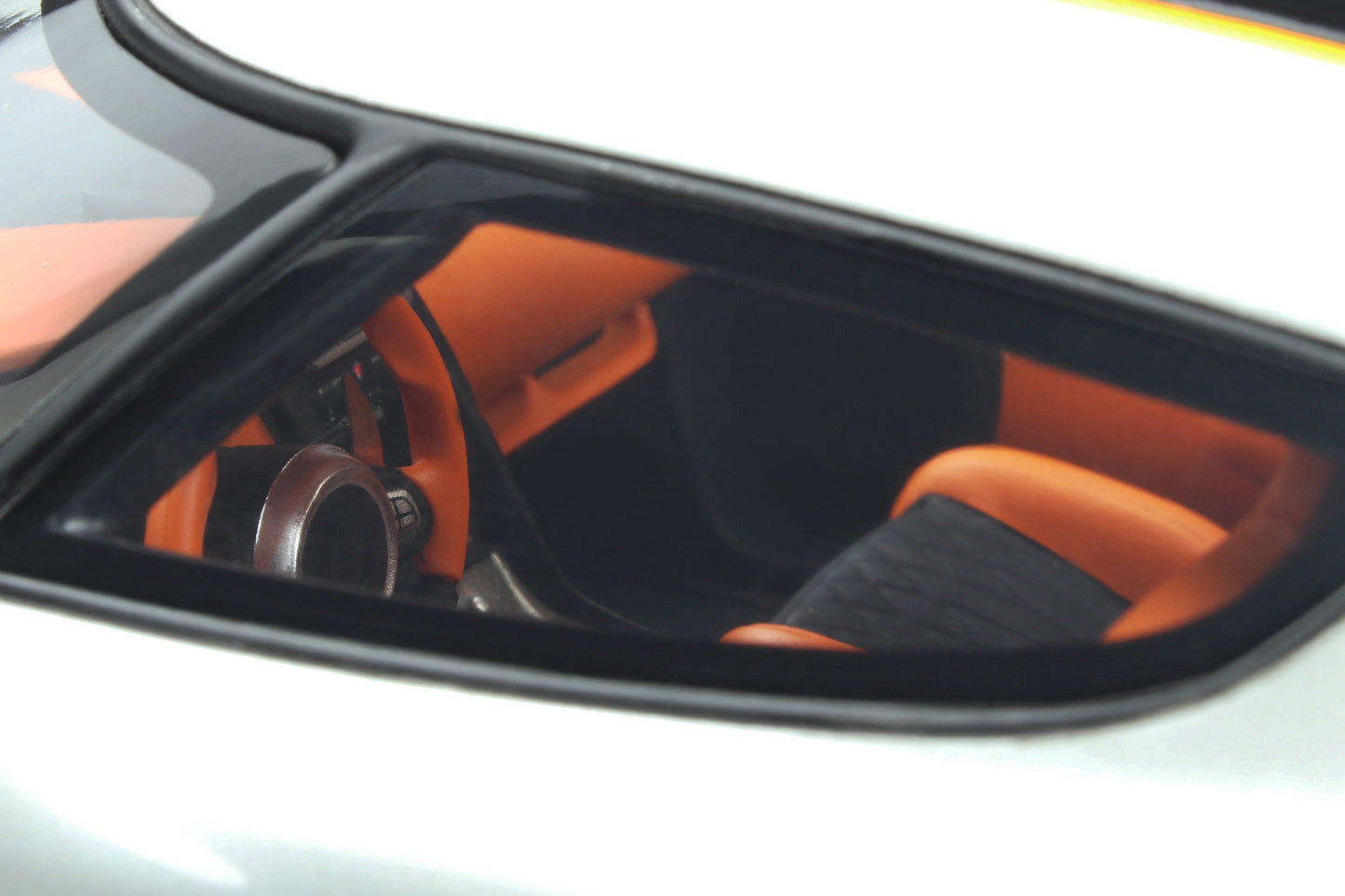 Koenigsegg Regera 1:18