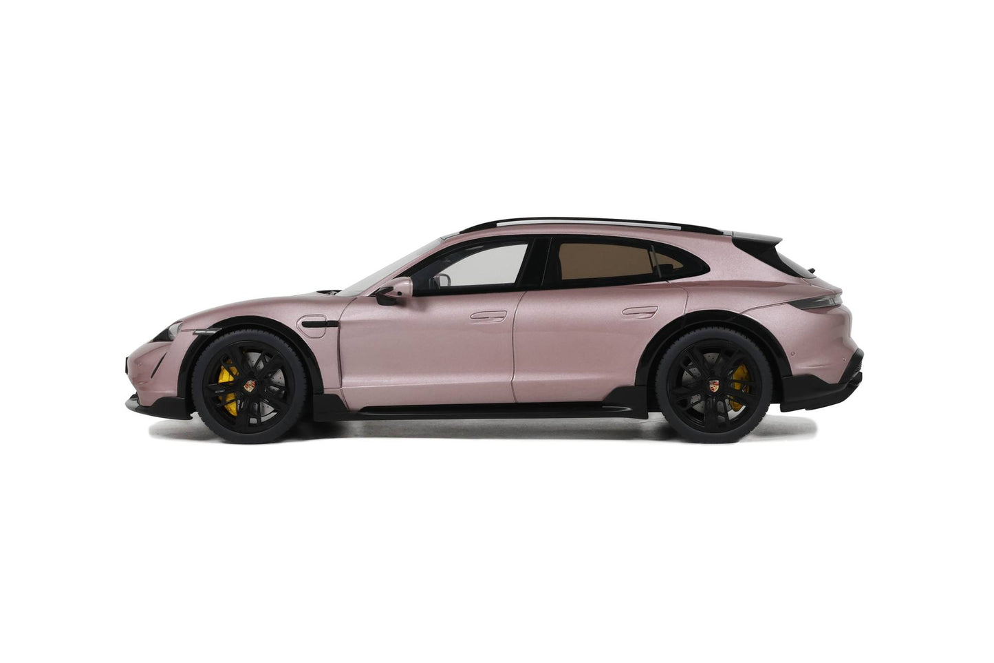 Porsche Taycan Turbo S 1:18