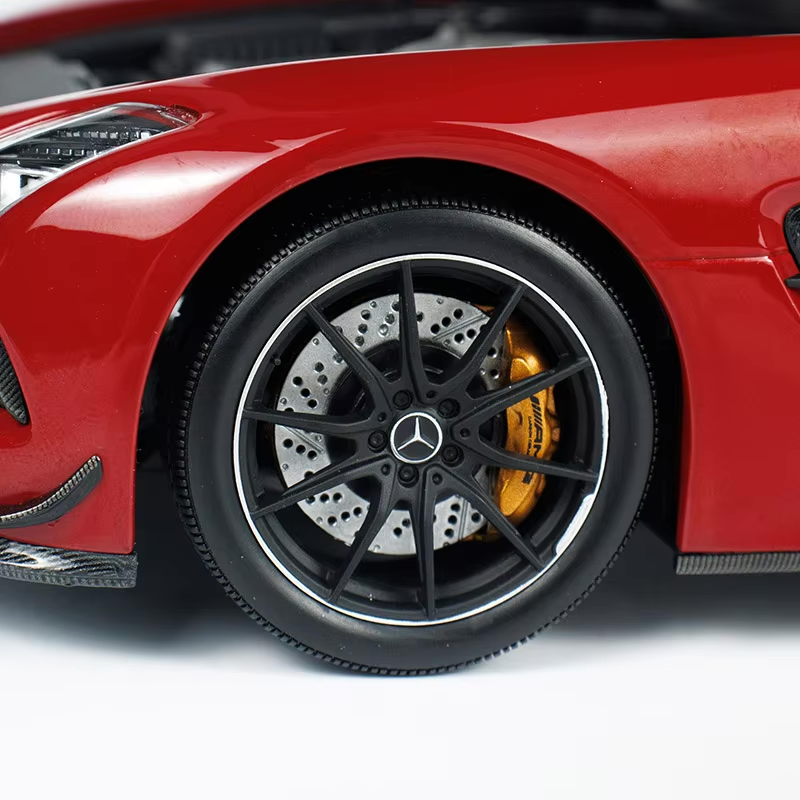 Mercedes-Benz SLS AMG 1:18