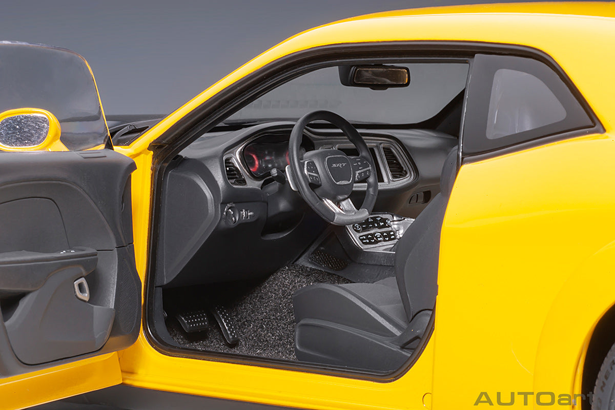Dodge Challenger SRT Hellcat 1:18