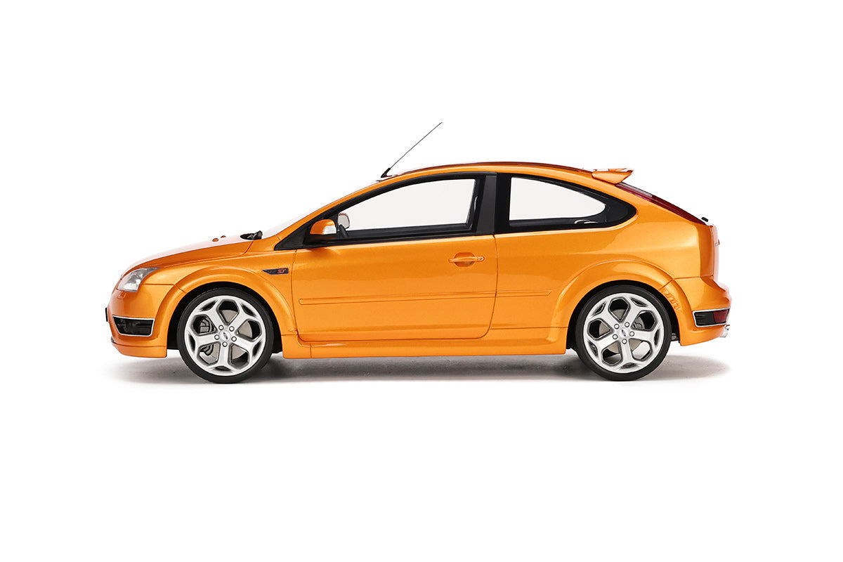 Ford Focus MK2 ST 2.5 2006 1:18