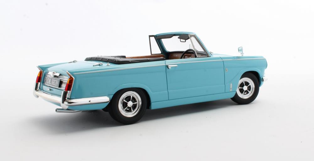 Triumph Vitesse DHC 1:18