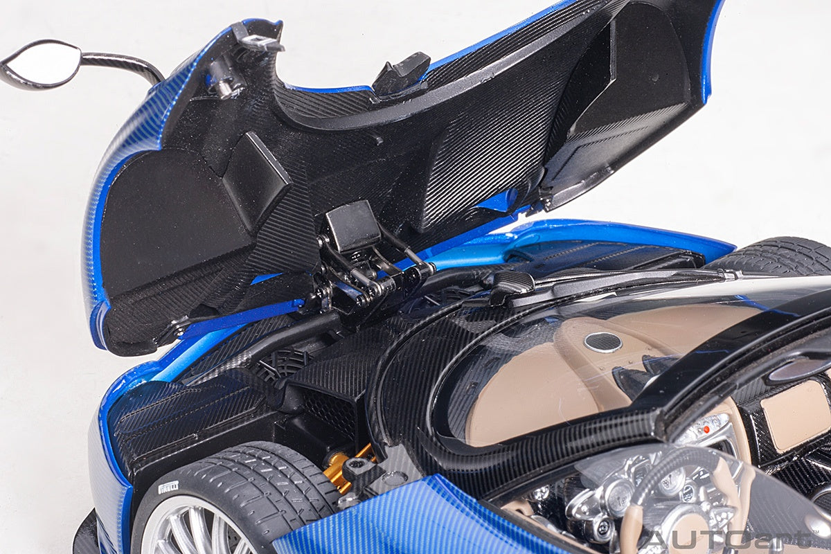 Pagani Huayra Roadster 1:18