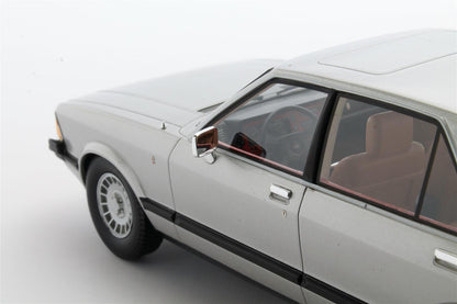 Ford Granada 2.8 Ghia Saloon 1978 1:18
