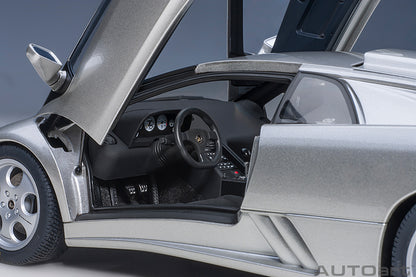 Lamborghini Diablo SE30 JOTA 1:18