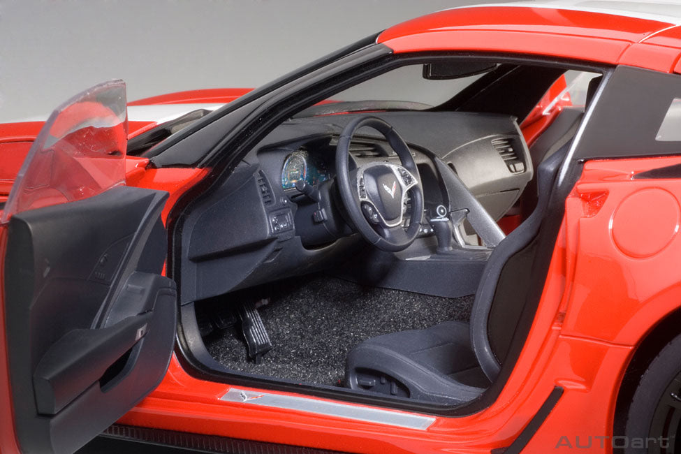 Chevrolet Corvette C7 Grand Sport 1:18