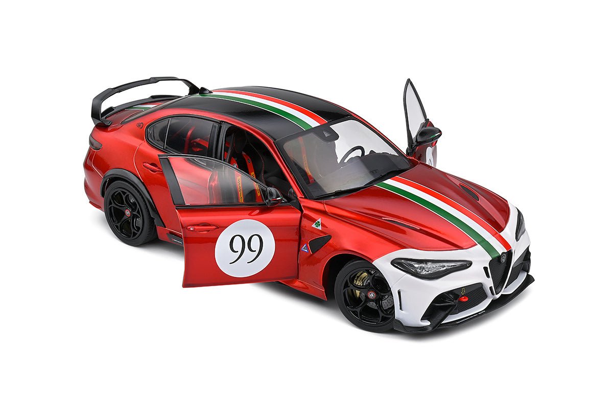 Alfa Romeo Giulia 1:18