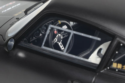 Porsche 911 RWB Stella Artois 1:18