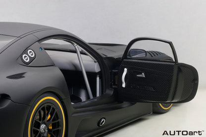 Mercedes Benz AMG GT3 1:18