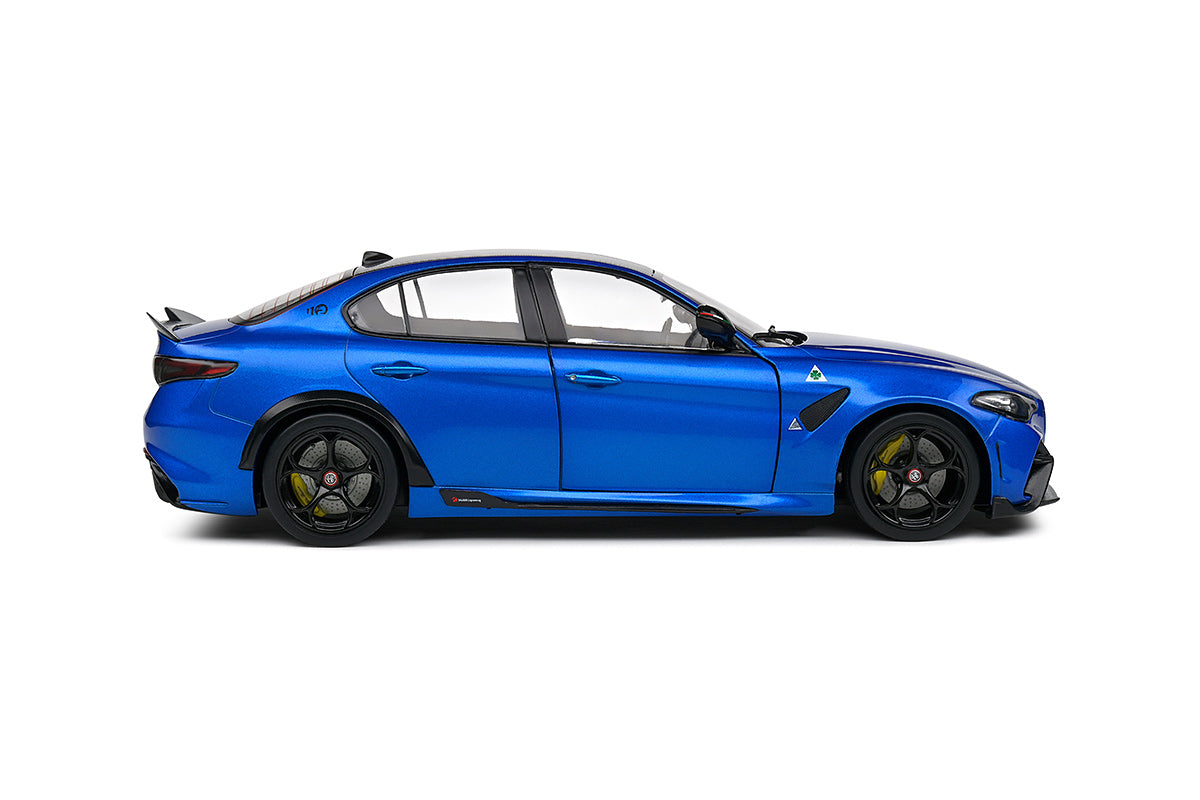 Alfa Romeo Giulia 1:18