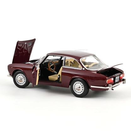 Alfa Romeo 2000 GTV 1:18
