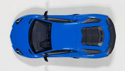 Lamborghini Aventador LP750-4 SV 1:18