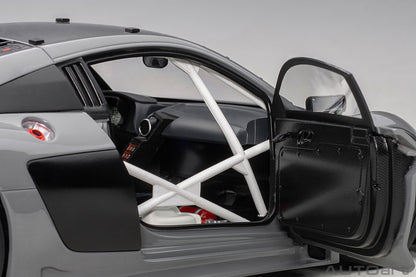 Audi R8 LMS 1:18
