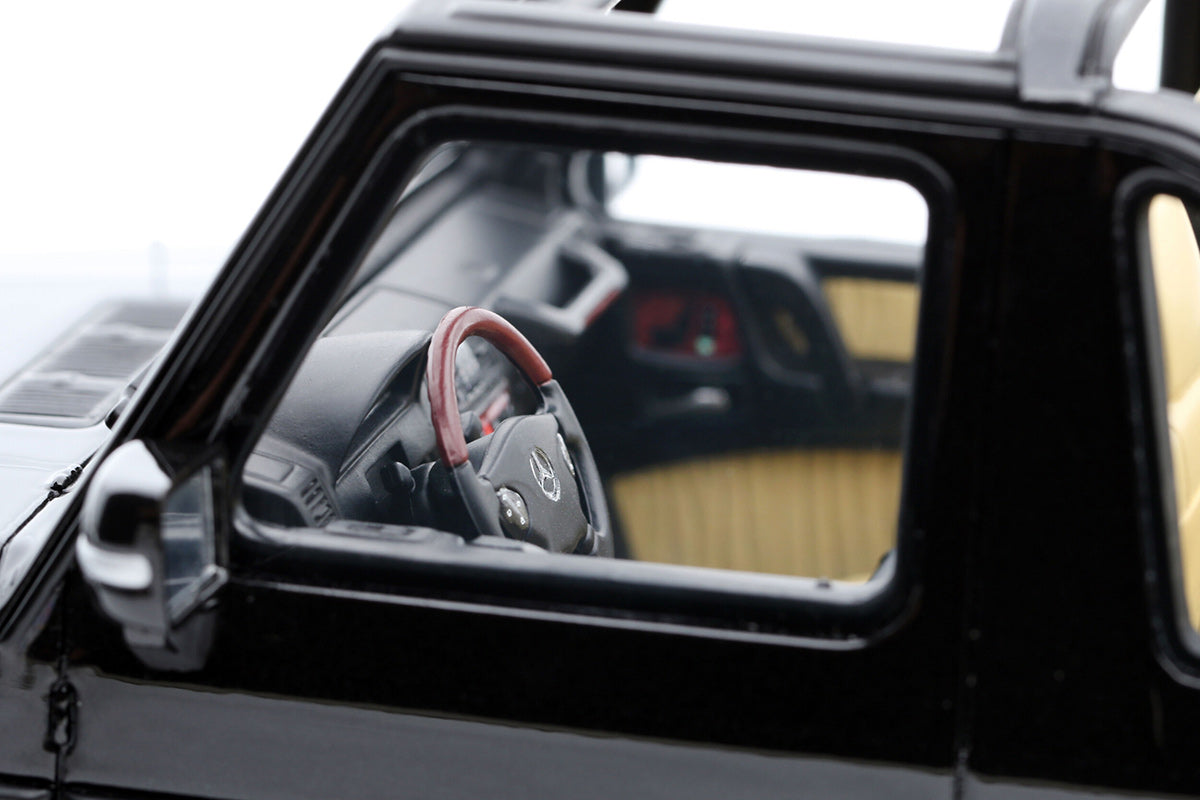 Mercedes G500 Convertible 2007 1:18
