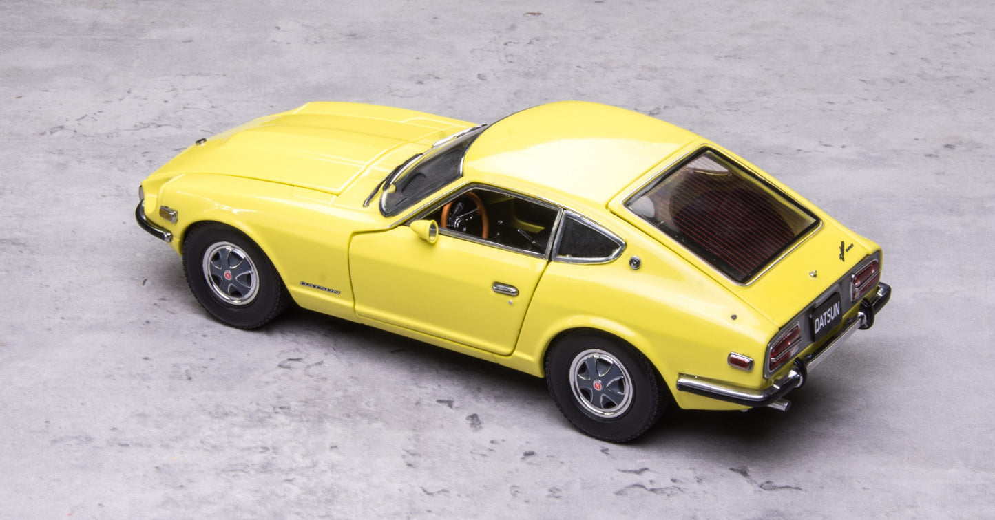 Nissan Datsun 240Z 1972 1:18