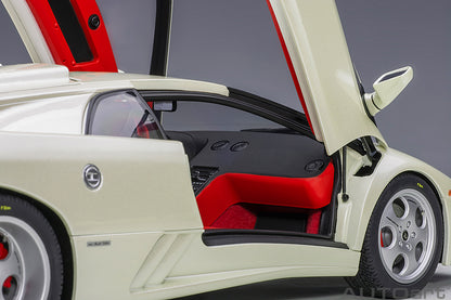 Lamborghini Diablo SE30 JOTA 1:18