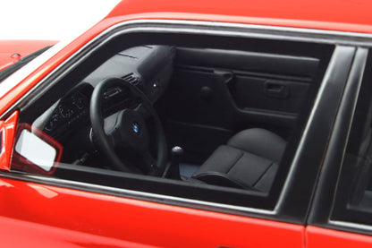 BMW M3 E30 (1986) 1:18