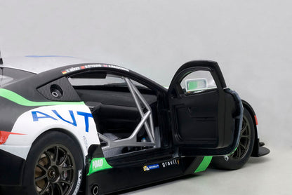 Aston Martin V12 Vantage 1:18