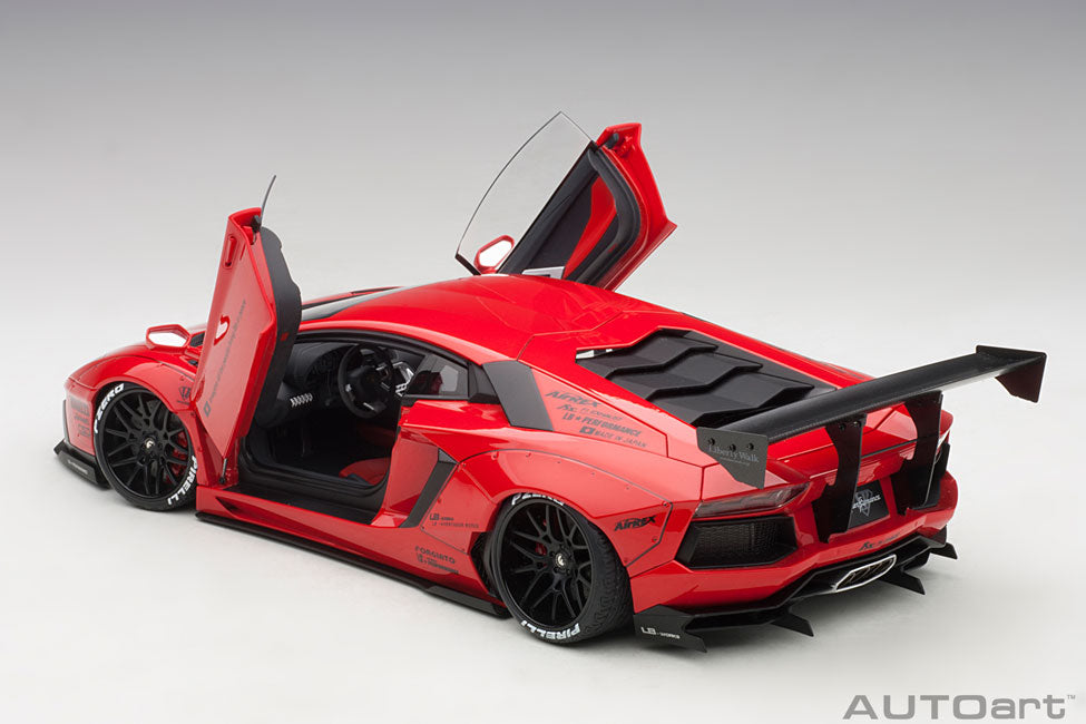 Lamborghini Aventador Liberty Walk LB-WORKS 2015 1:18