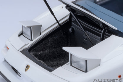 Lamborghini Diablo SE30 JOTA 1:18