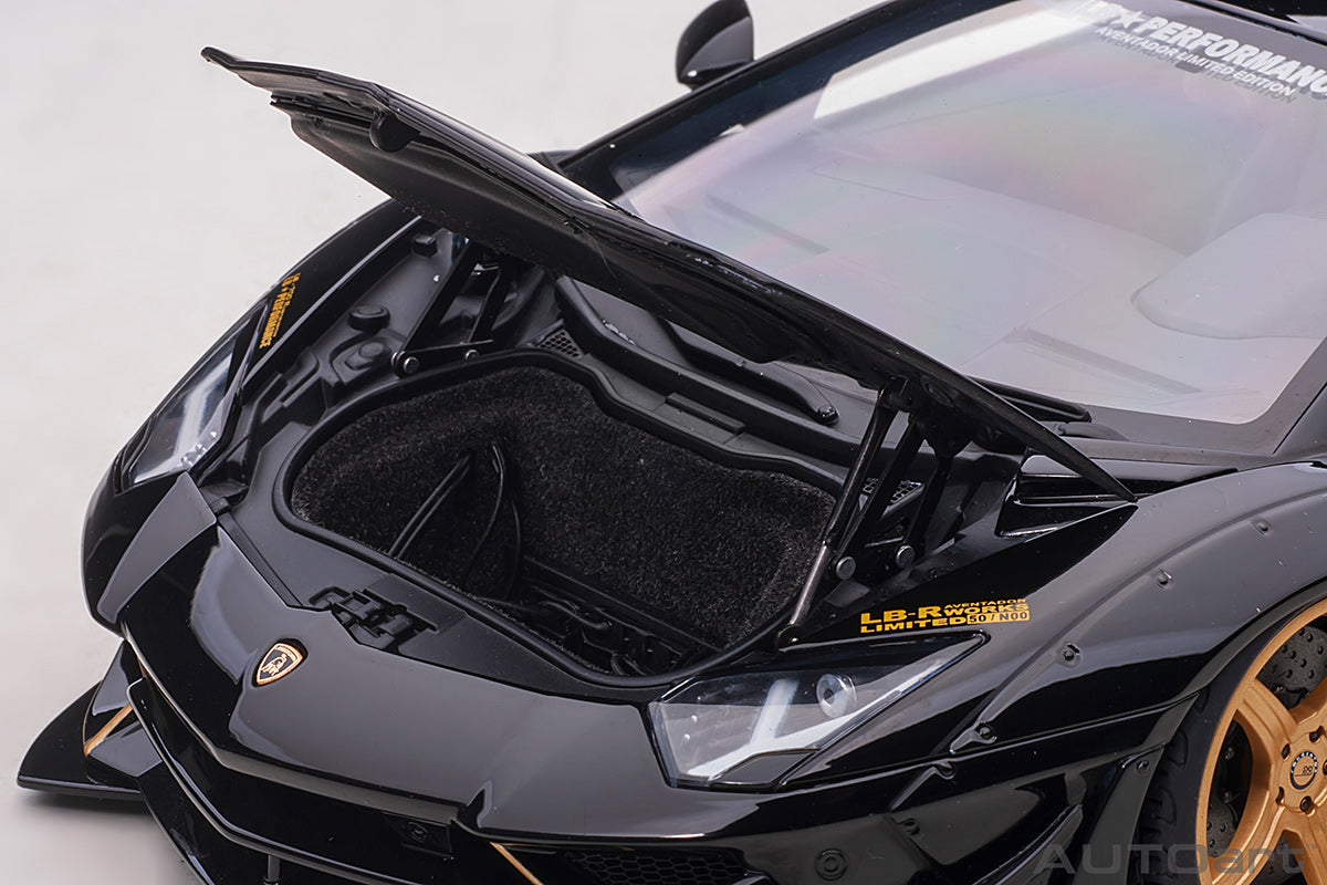 Lamborghini Aventador Liberty Walk LB-Works Limited Edition 1:18