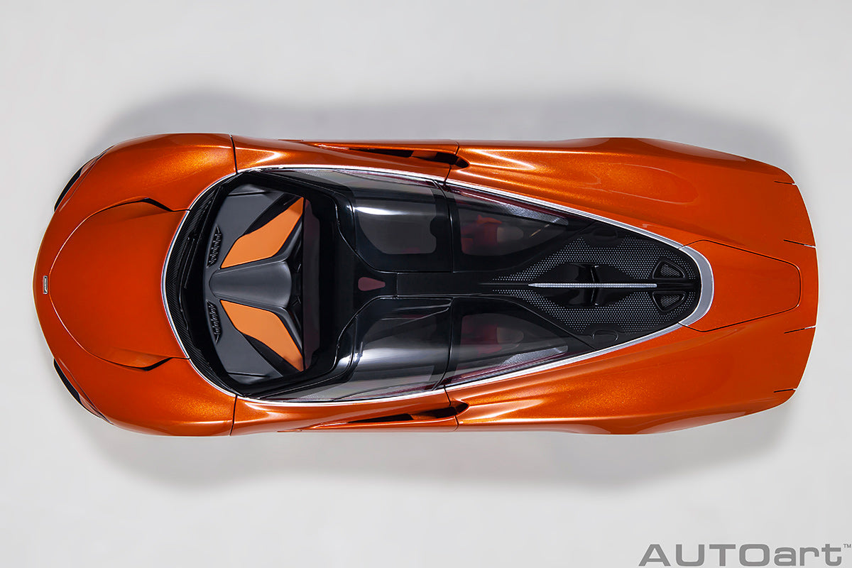 McLaren Speedtail 1:18