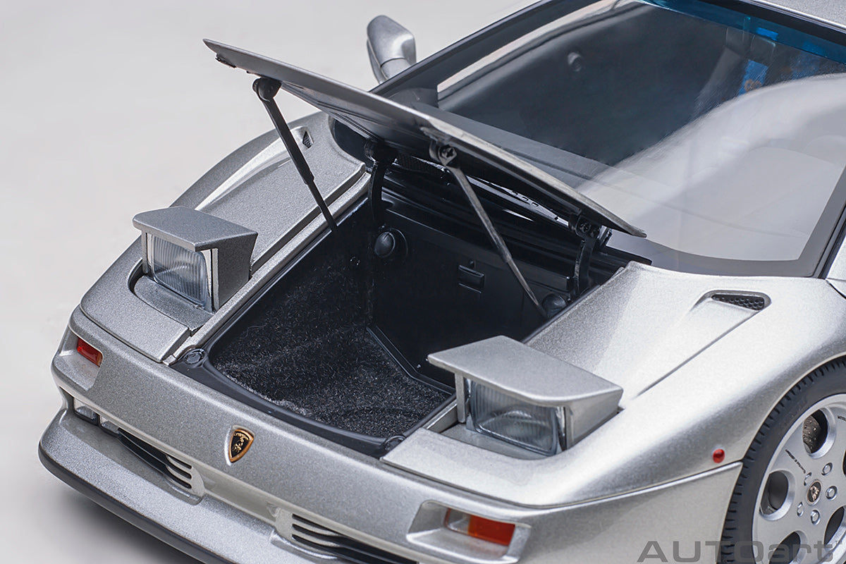 Lamborghini Diablo SE30 JOTA 1:18