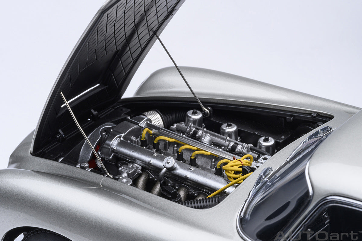 Aston Martin DB5 1964 1:18