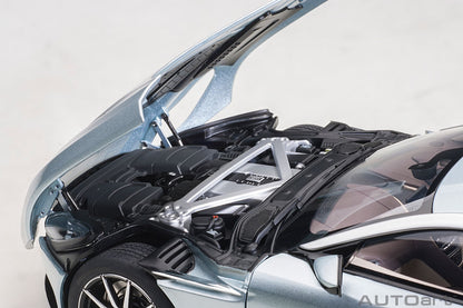 Aston Martin DB11 1:18