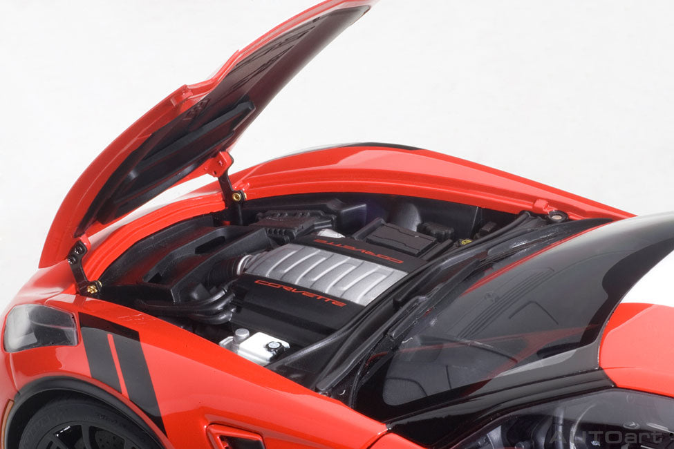 Chevrolet Corvette C7 Grand Sport 1:18