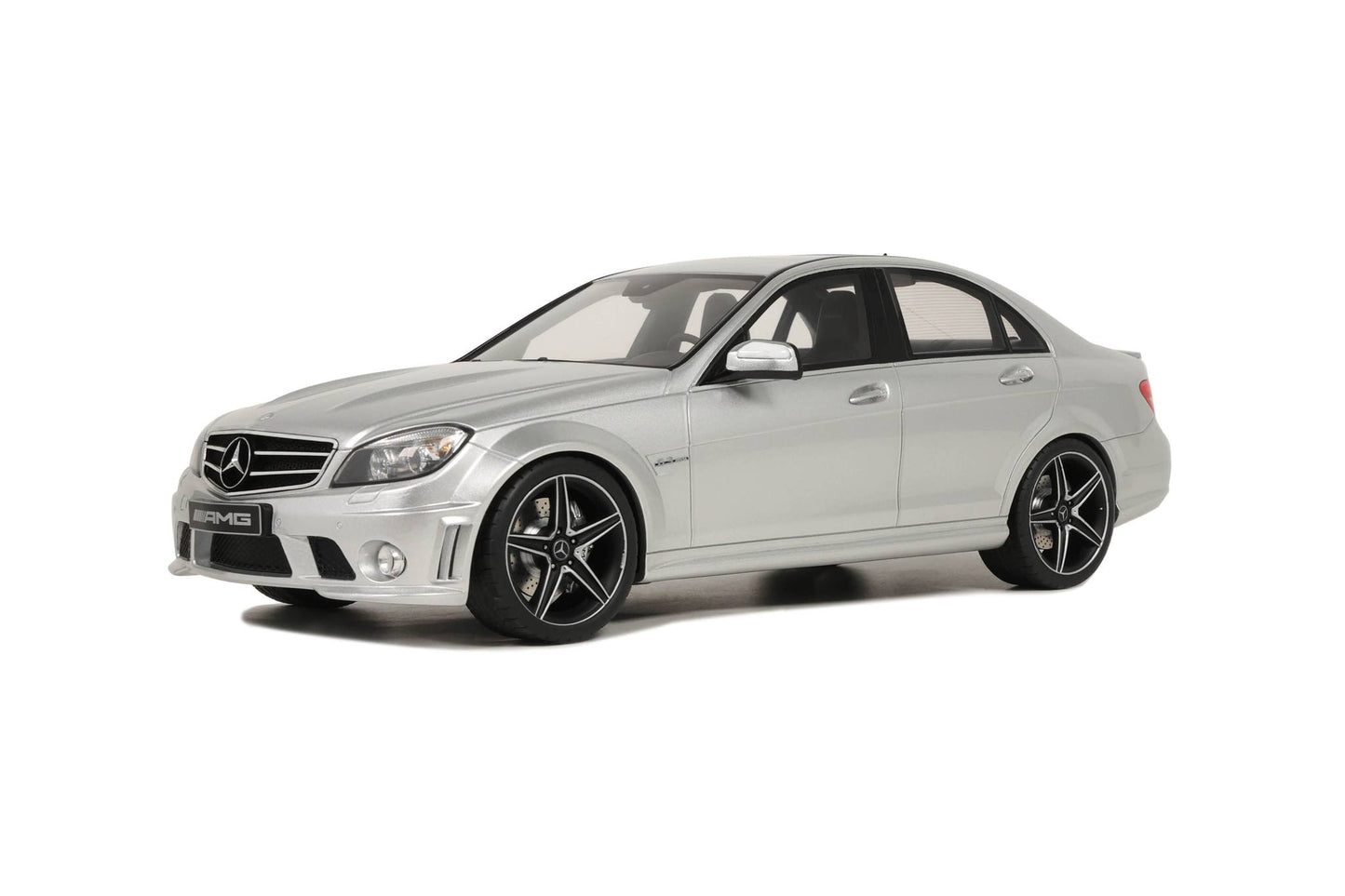 Mercedes C63 AMG 1:18