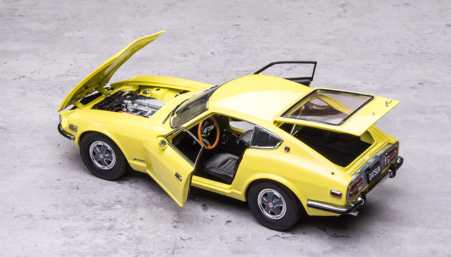 Nissan Datsun 240Z 1972 1:18