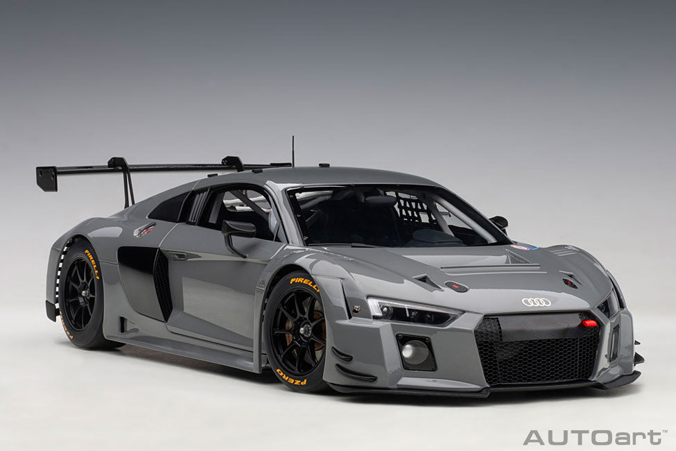Audi R8 LMS 1:18