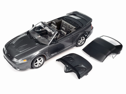 Ford Mustang Saleen S281 SC Speedster 2003 1:18