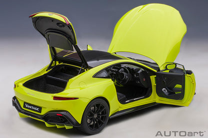 Aston Martin Vantage 1:18