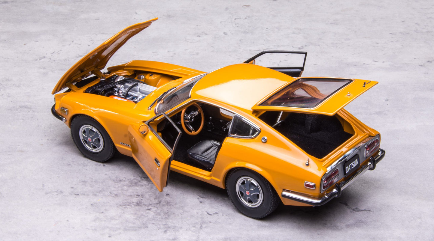 Nissan Datsun 240Z 1972 1:18