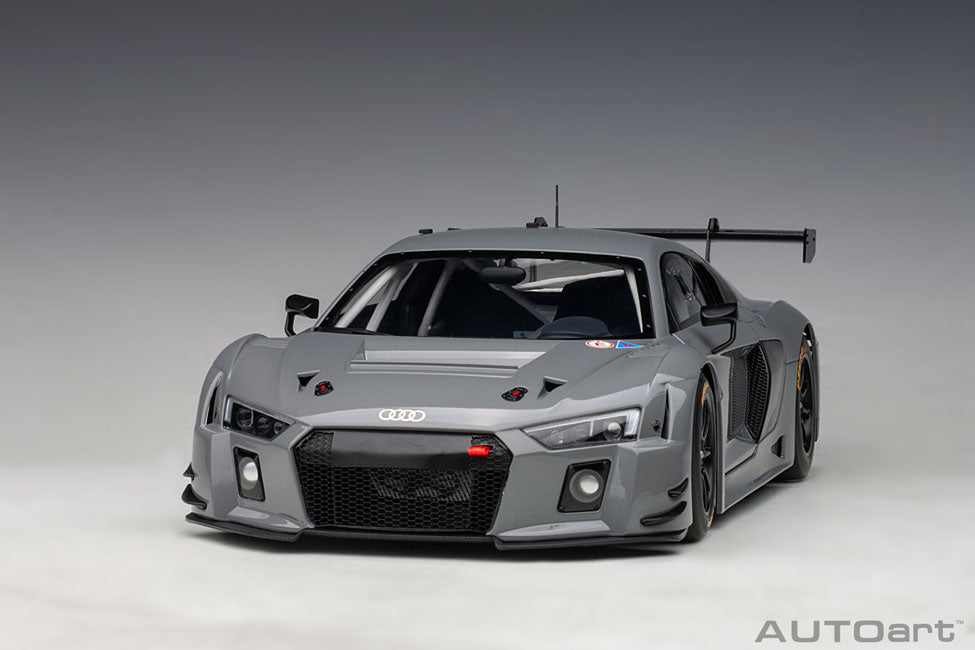 Audi R8 LMS 1:18