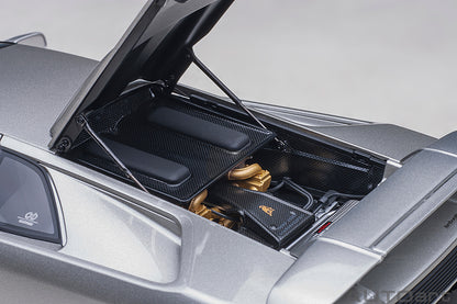 Lamborghini Diablo SE30 JOTA 1:18