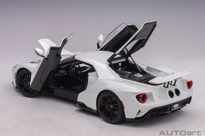Ford GT 2017 1:18