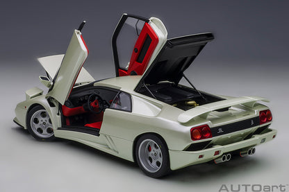 Lamborghini Diablo SE30 JOTA 1:18
