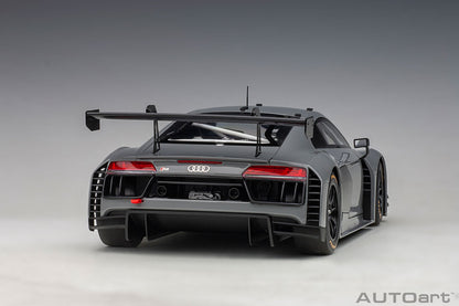 Audi R8 LMS 1:18