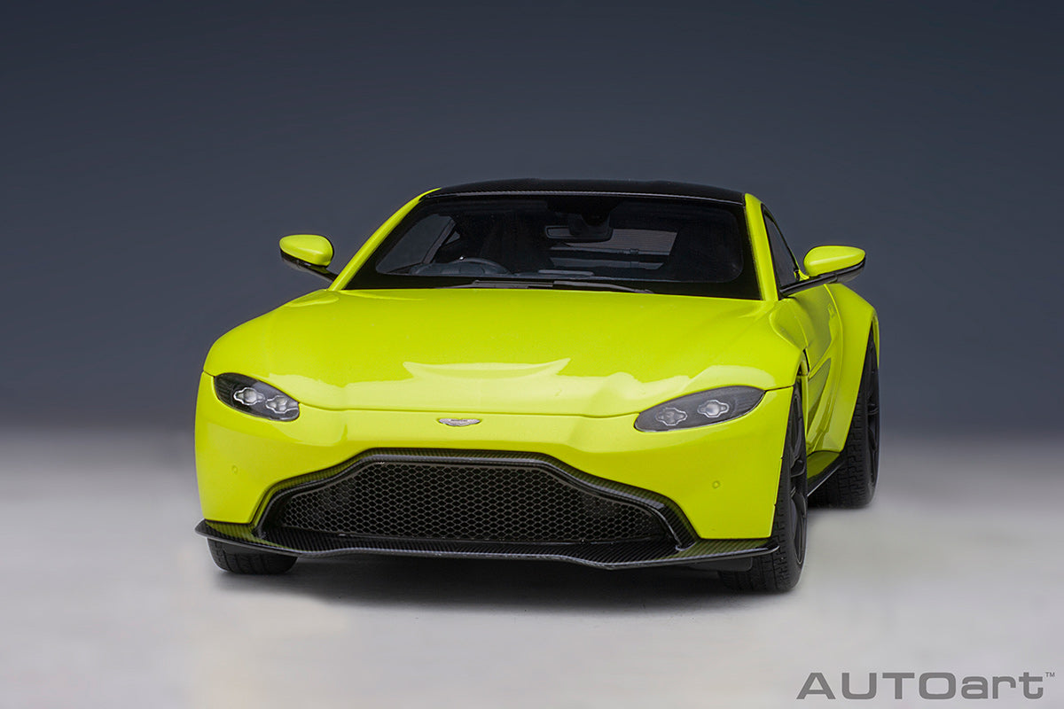Aston Martin Vantage 1:18