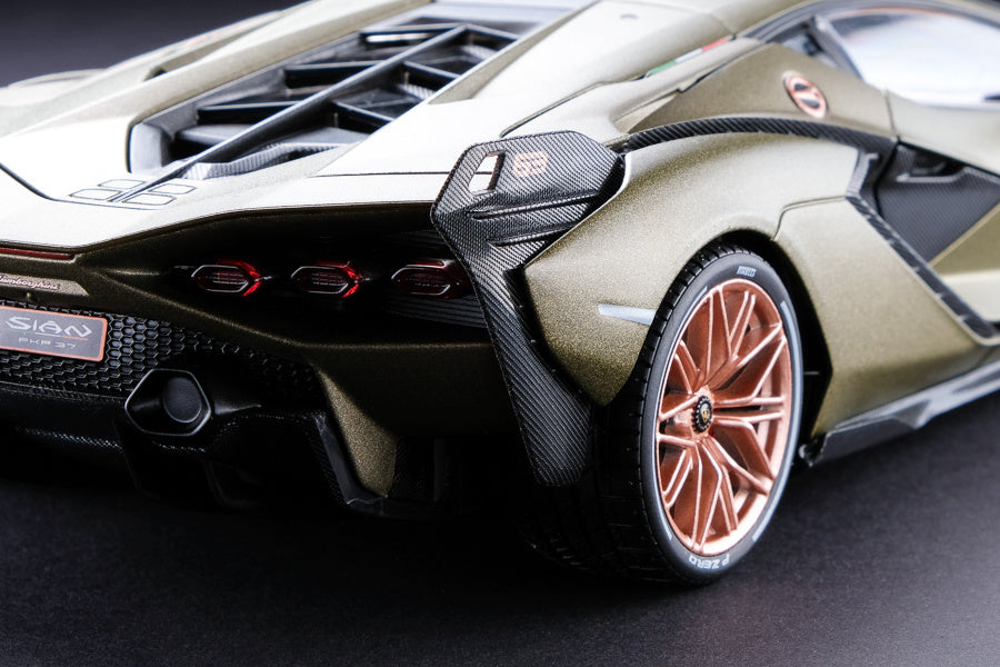 Lamborghini Sian FKP 37 1:18