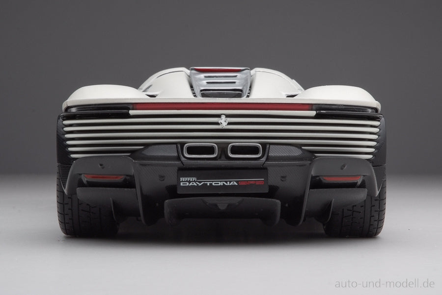 Ferrari Daytona SP3 1:18