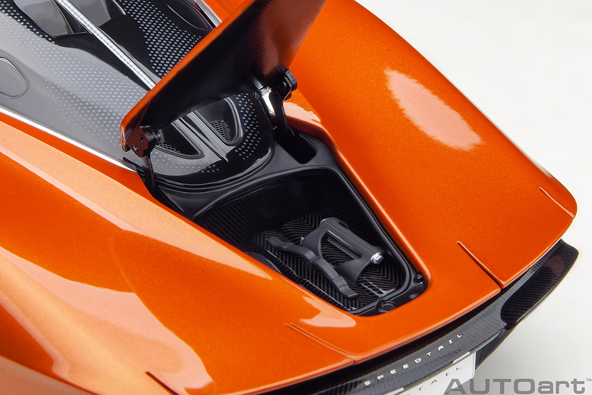 McLaren Speedtail 1:18