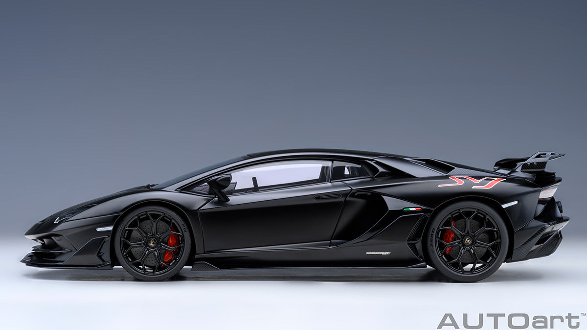 Lamborghini Aventador SVJ 2019 1:18