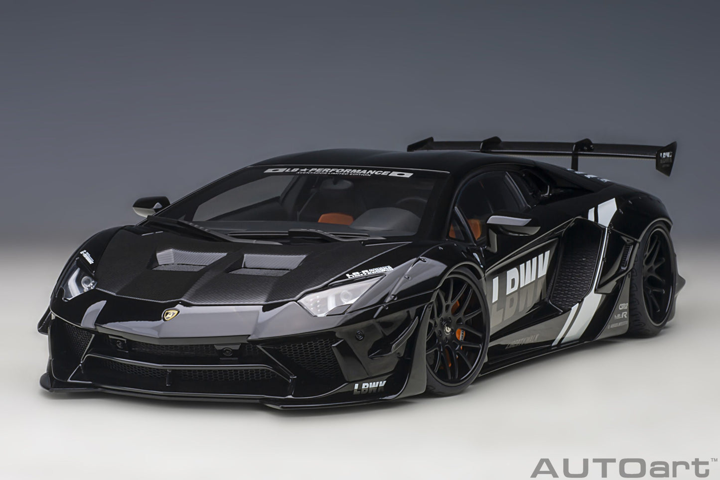 Lamborghini Aventador Liberty Walk LB WORKS Limited Edition 1:18